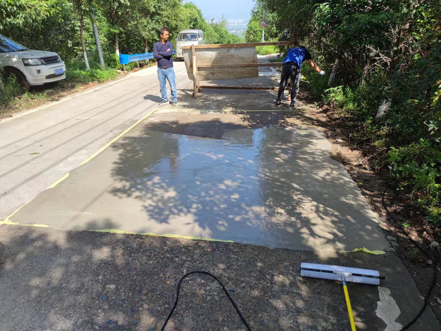 水泥路面修補料能當水泥用嗎？二者的區別